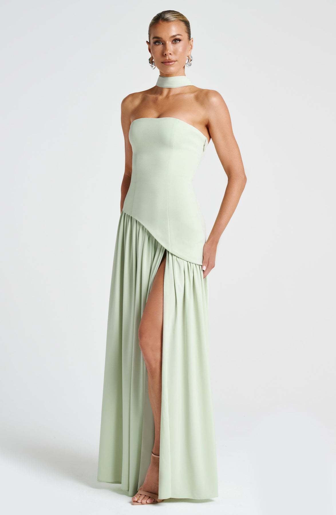 Women's Slit Dress Fashionable Sexy Backless High Slit Long Dress