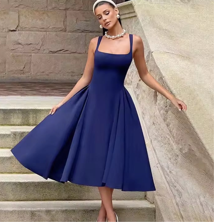 Sleeveless backless shoulder strap cinched dress
