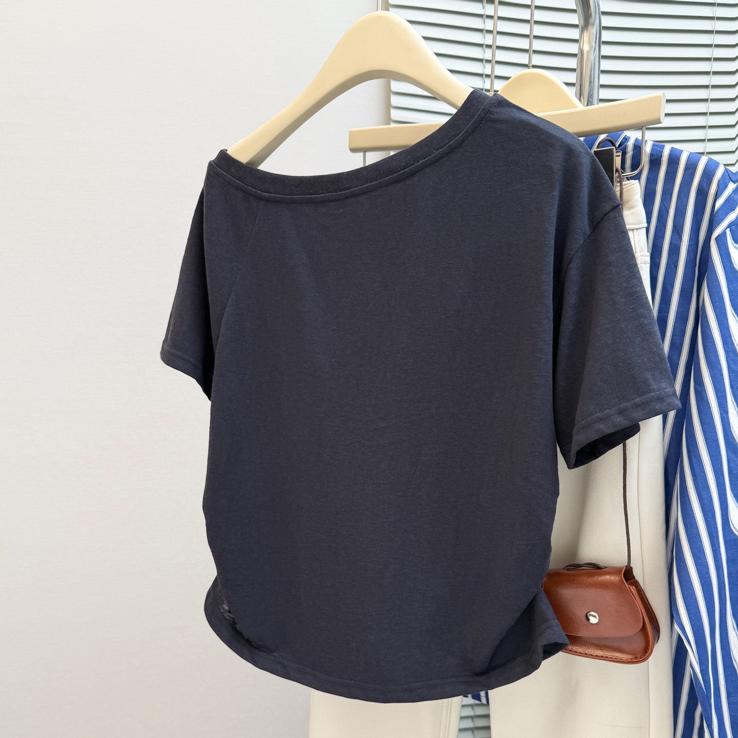 Cotton Pleated Waist Short Sleeve T-Shirt Women's Slim Korean Version Sexy Off-Shoulder Top