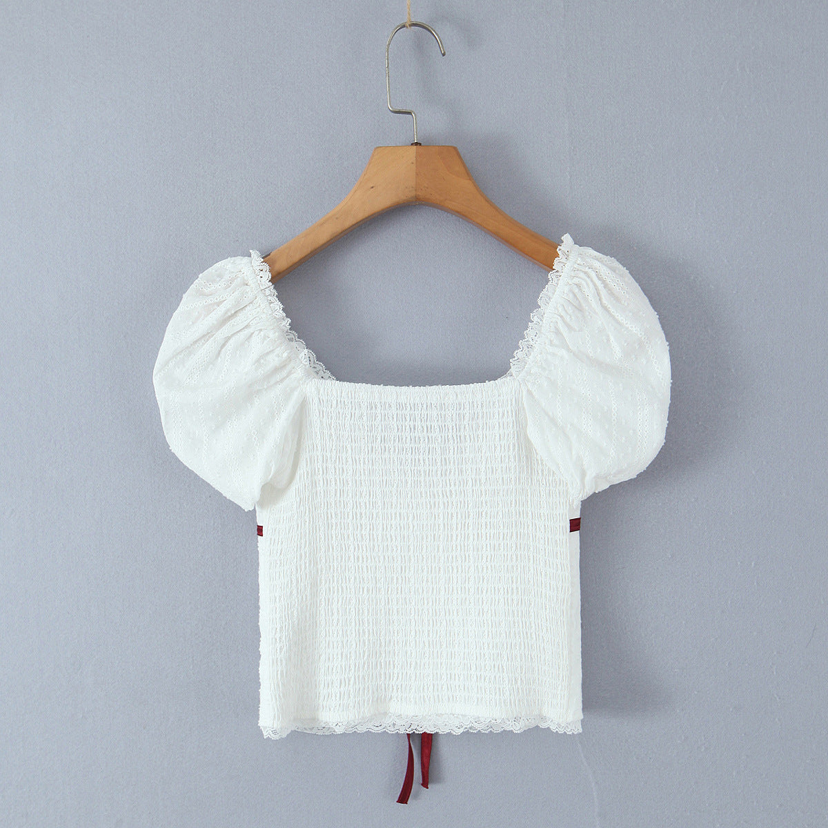 Lace V-neck waist cinched bubble sleeve shirt