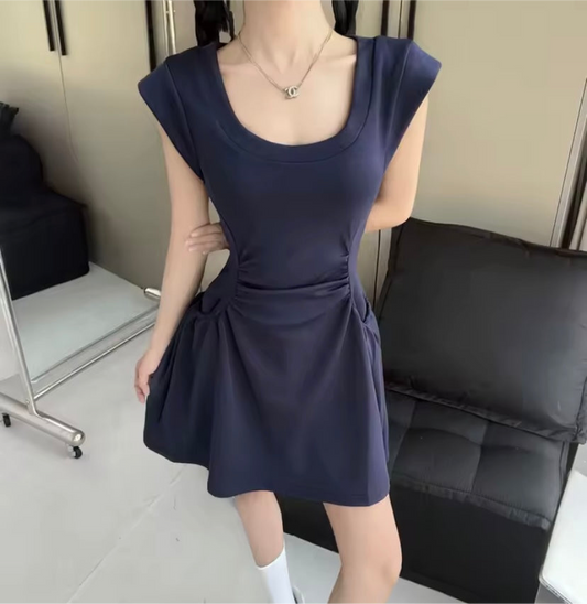 U-neck sleeveless patchwork pleated waist dress
