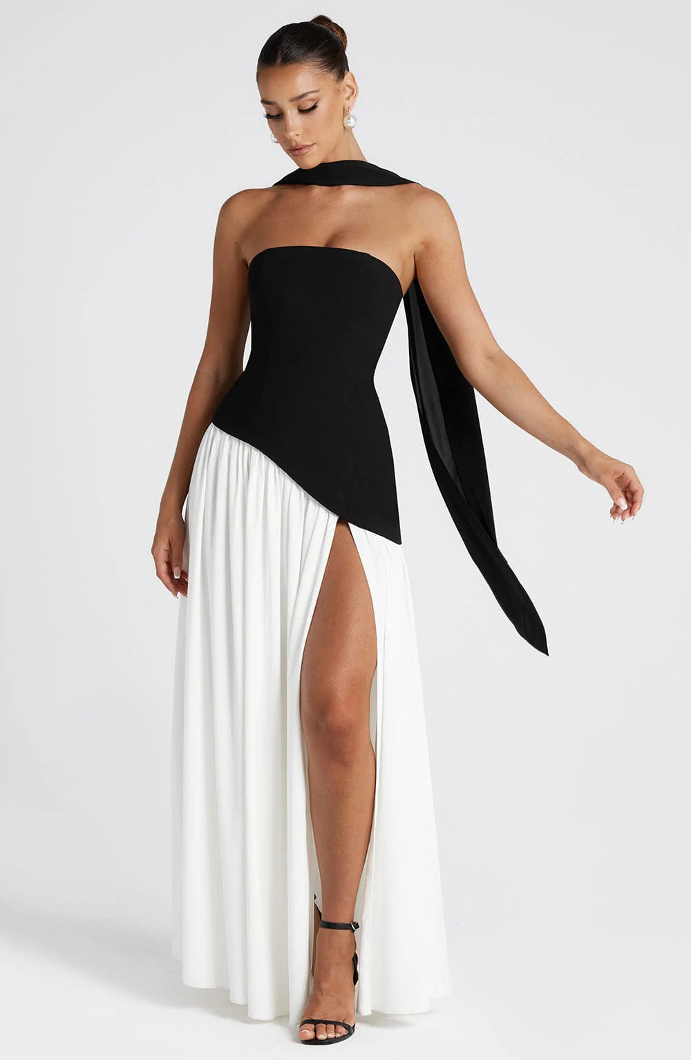 Women's  Slit Dress Fashionable Sexy Backless High Slit Long Dress