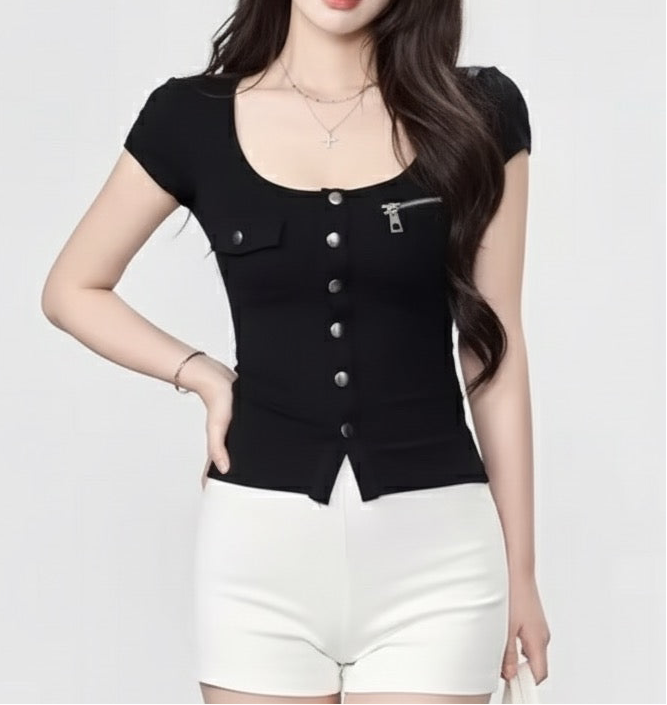 Short sleeved top U-neck slim fit T-shirt