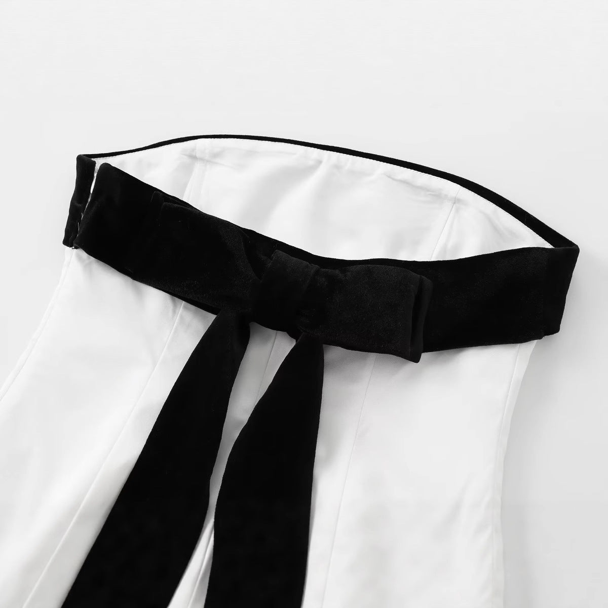 Women's Clothing INS Internet Celebrity Design Sense Personality Bow Decorative Tube Top